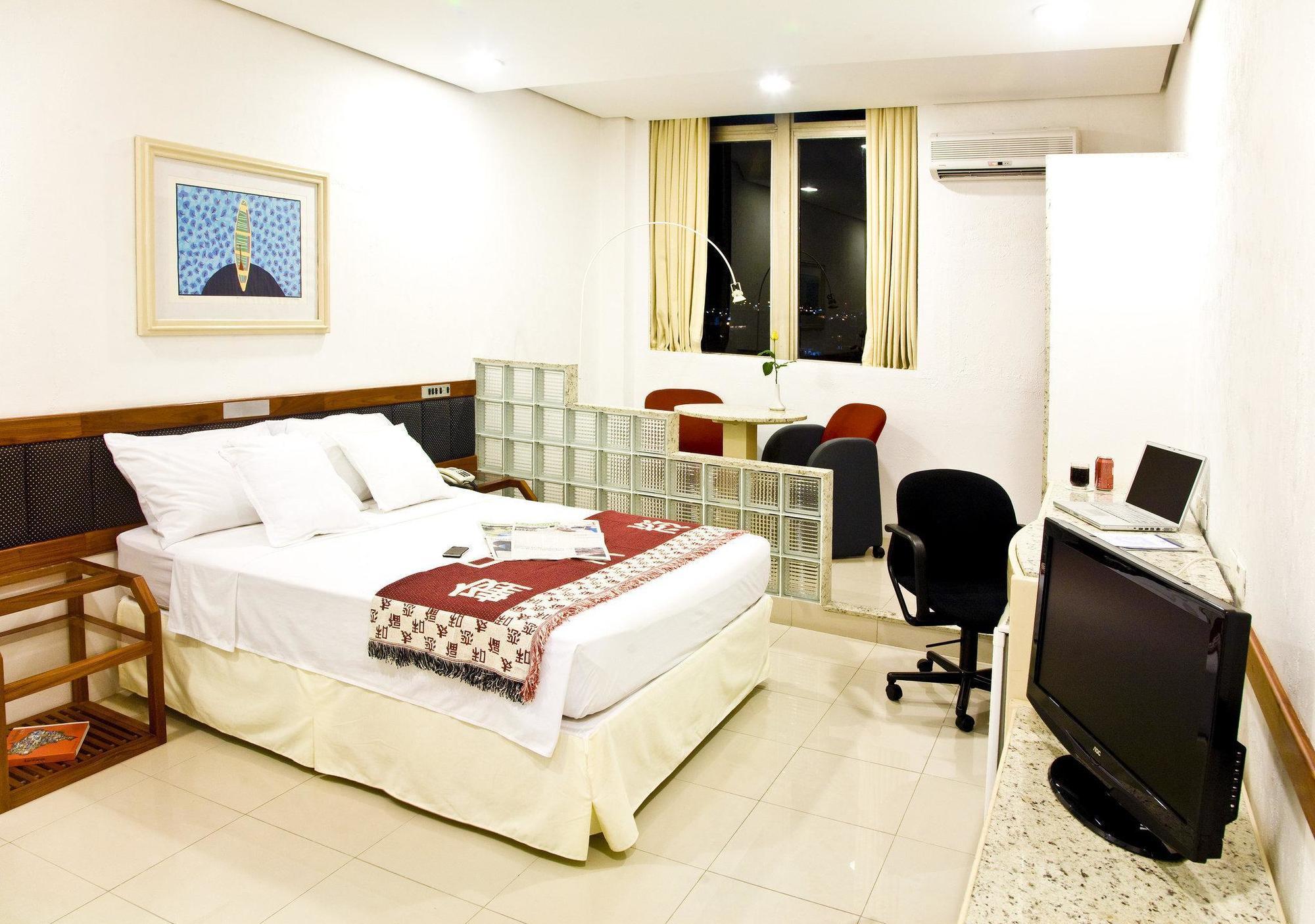 Lord Manaus Hotel Exteriör bild